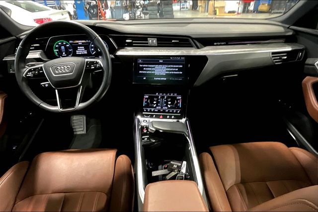 Certified 2023 Audi e-tron Chronos w/ Chronos Package image 15