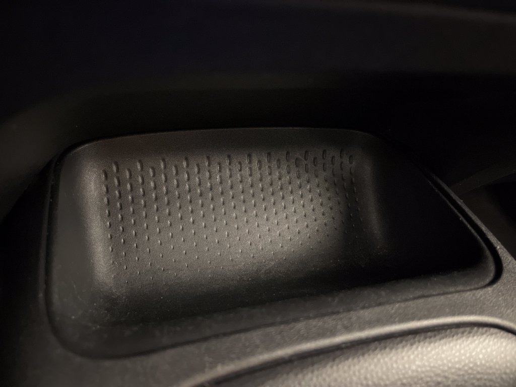 Used 2025 Toyota Corolla LE FWD image 30
