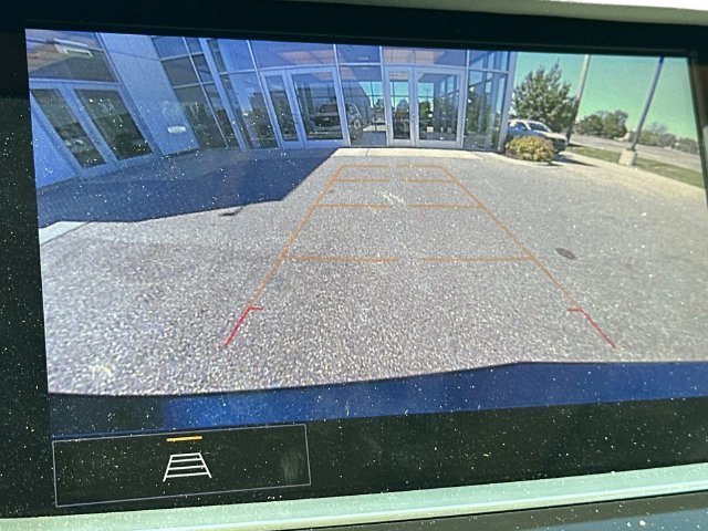 Used 2024 Cadillac XT5 Premium Luxury w/ LPO, Floor Liner Package AWD/4WD image 31