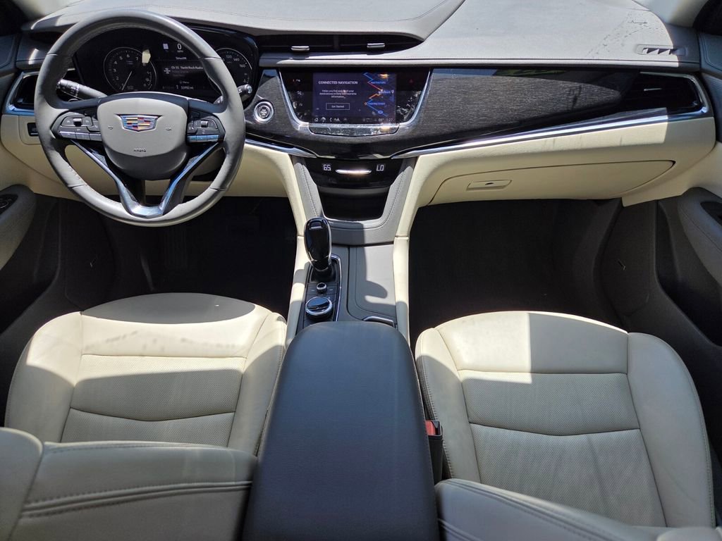 Used 2023 Cadillac XT6 Premium Luxury w/ Technology Package FWD image 20