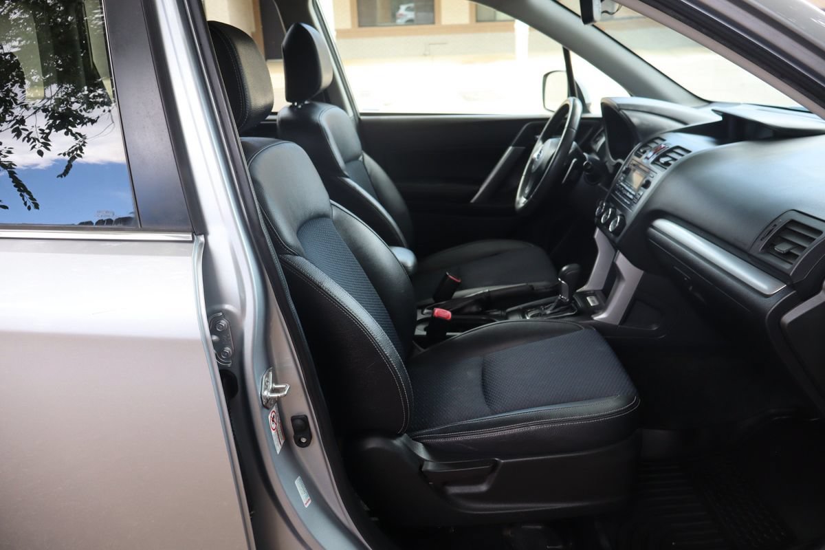 Used 2015 Subaru Forester 2.0XT Premium AWD/4WD image 22
