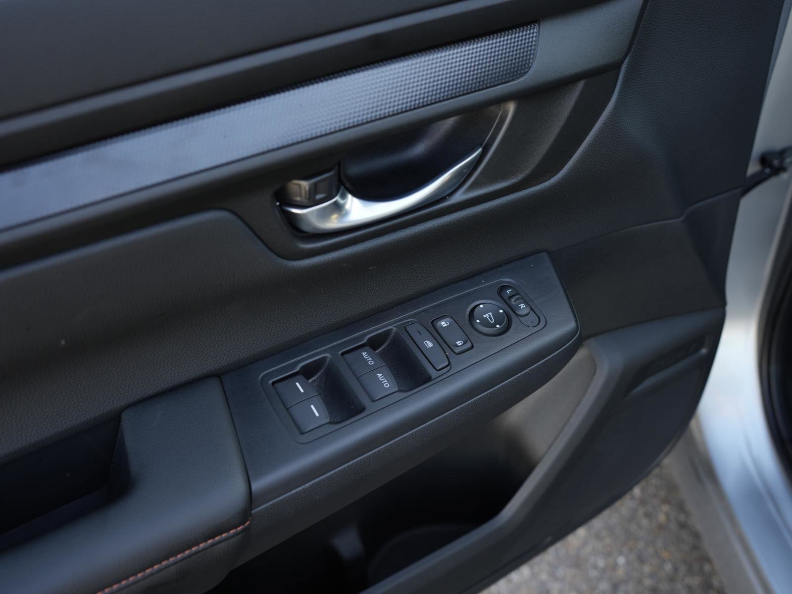 Used 2026 Honda CR-V Sport image 12