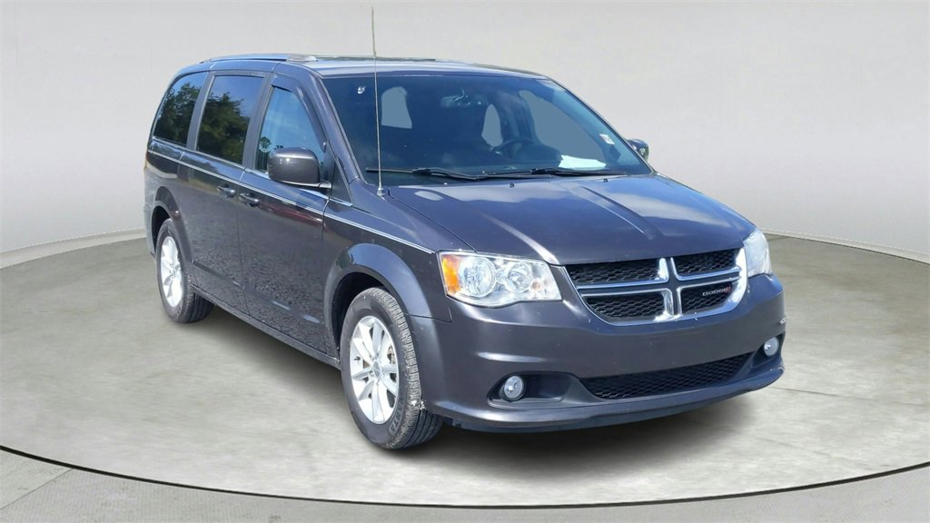 Used 2018 Dodge Grand Caravan SXT w/ Driver Convenience Group