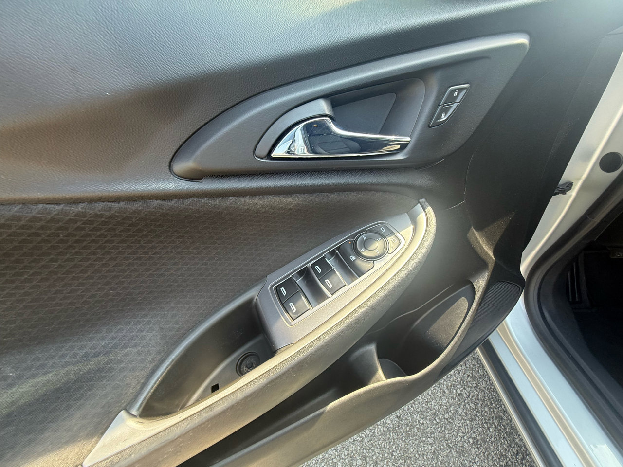 Used 2019 Chevrolet Malibu RS image 27