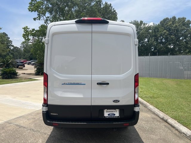 New 2023 Ford E-Transit Medium Roof image 6