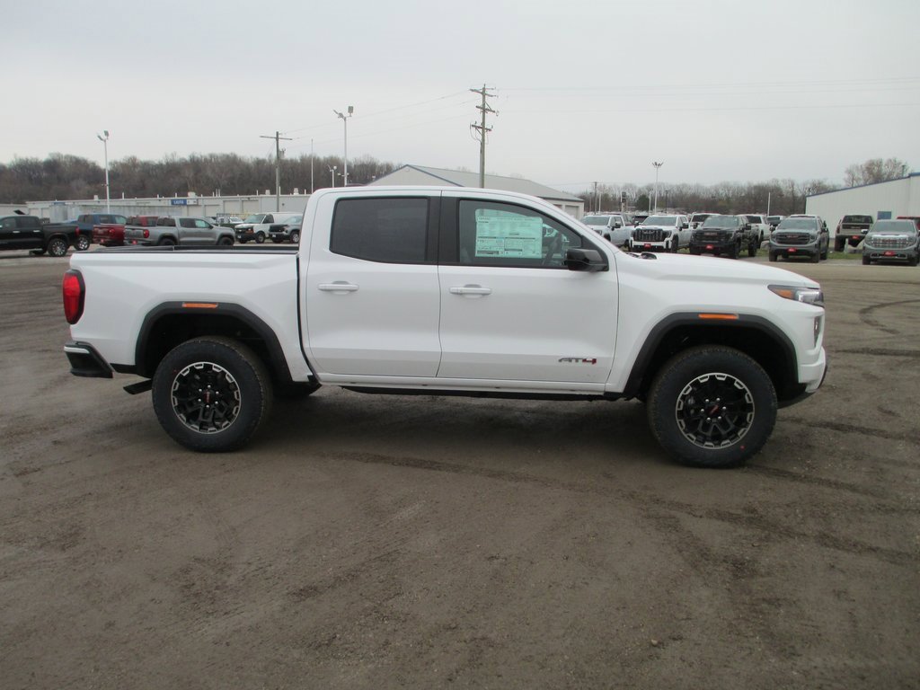 New 2026 GMC Canyon AT4 image 3