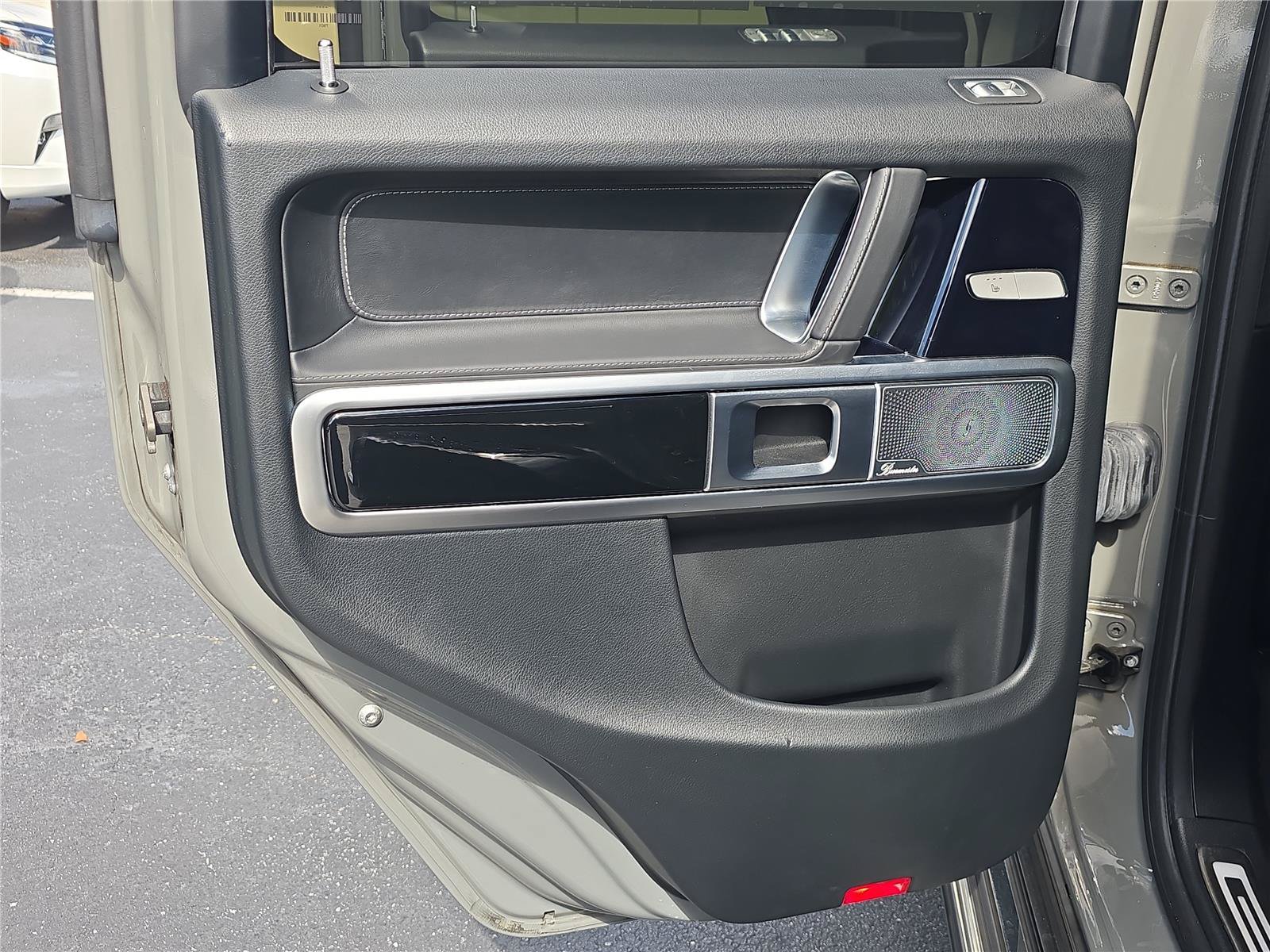 Used 2023 Mercedes-Benz G 550 image 12