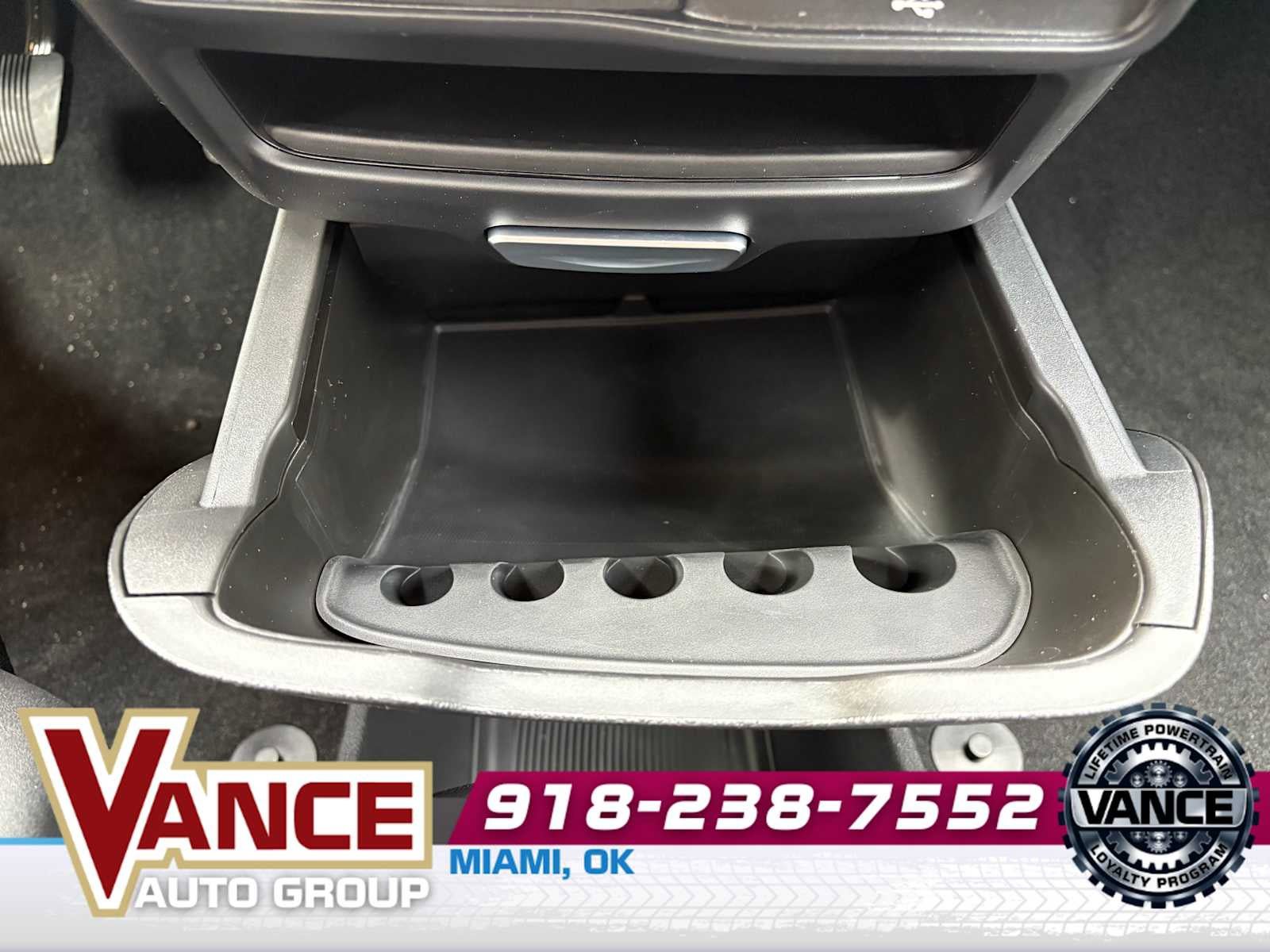 New 2026 Chrysler Pacifica Select w/ S Appearance Package FWD image 26