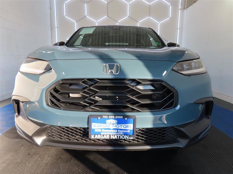 Used 2025 Honda HR-V Sport image 2