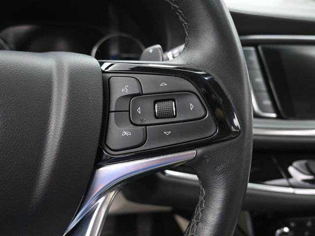 Used 2023 Buick Enclave Avenir w/ Avenir Technology Package image 34