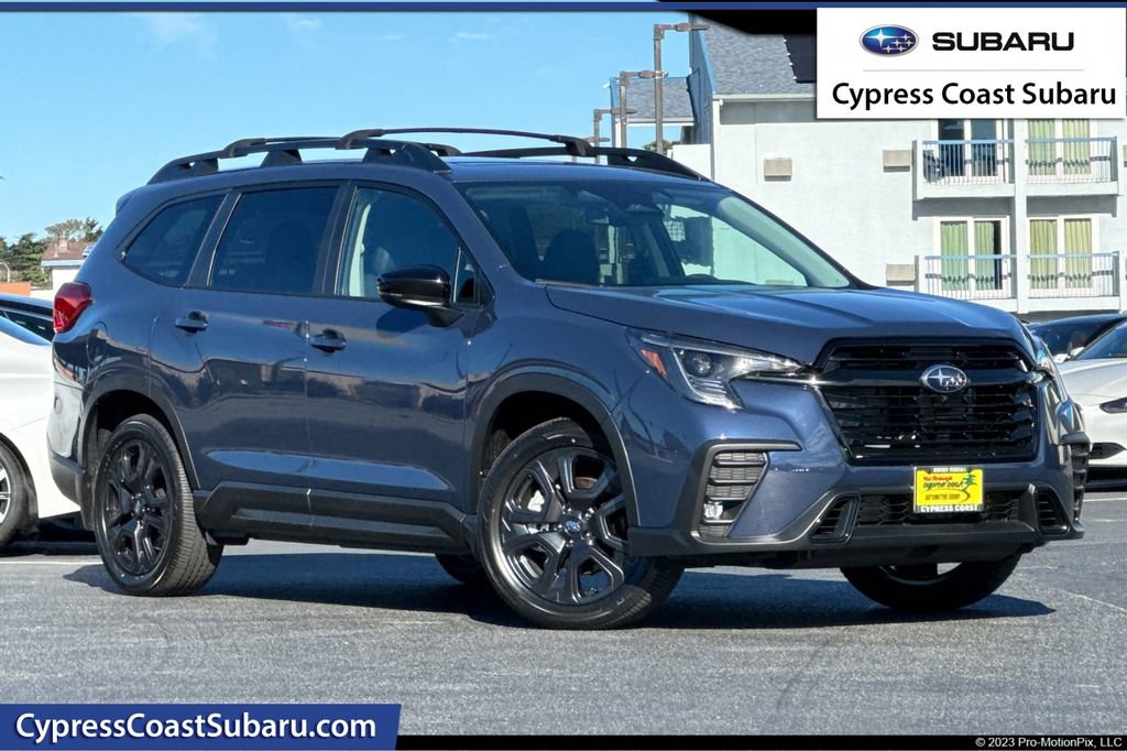 Used 2025 Subaru Ascent Bronze Edition w/ Onyx Package image 1
