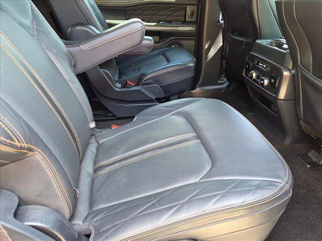 Certified 2023 Ford Expedition Platinum RWD image 21