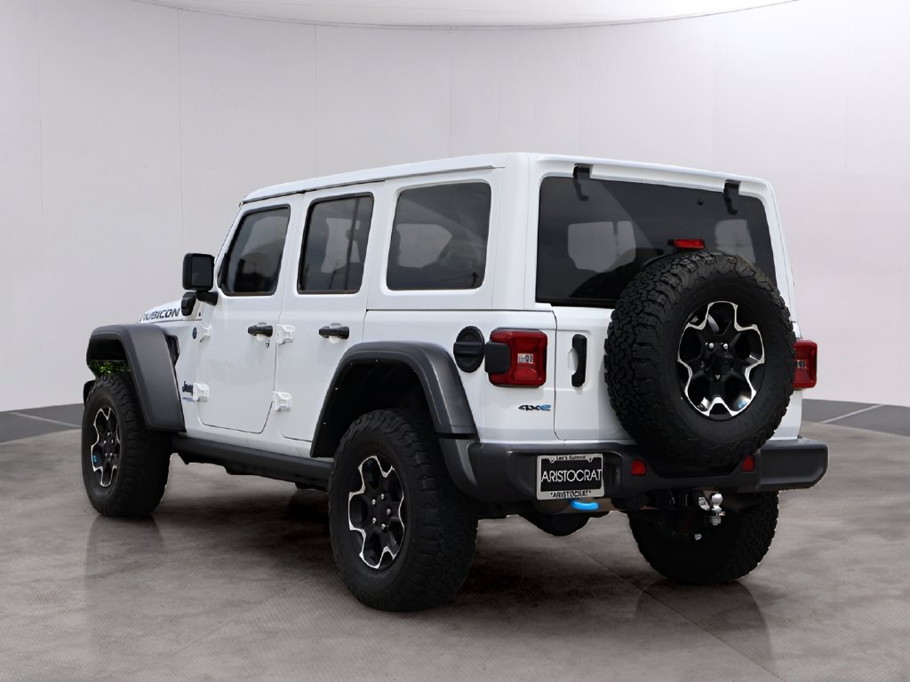 Used 2022 Jeep Wrangler Unlimited Rubicon 4xe w/ Cold Weather Group AWD/4WD image 5