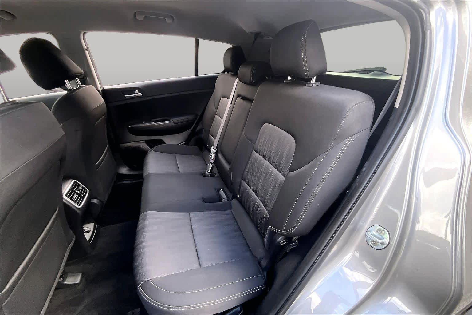 Used 2020 Kia Sportage LX AWD/4WD image 33
