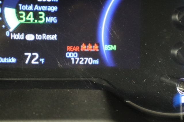 Used 2024 Toyota RAV4 LE AWD/4WD image 33