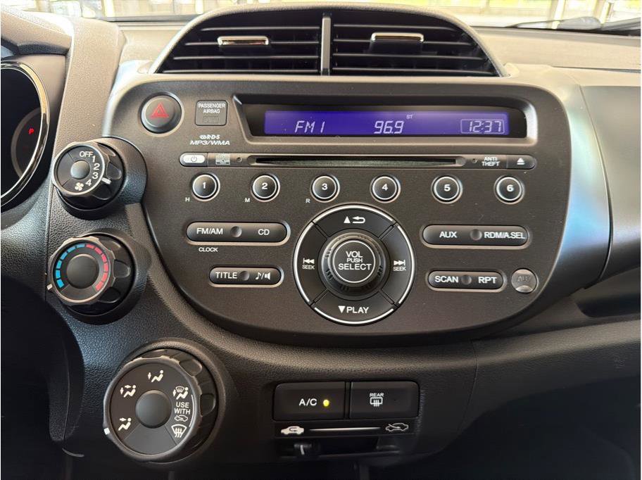 Used 2012 Honda Fit Sport image 19