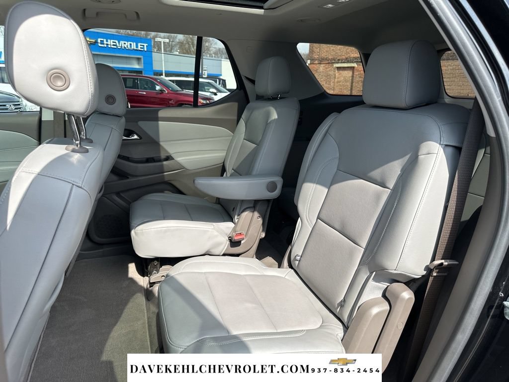 Used 2021 Chevrolet Traverse Premier AWD/4WD image 18