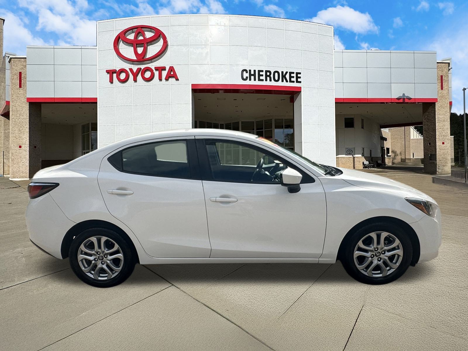 Used 2018 Toyota Yaris iA FWD image 6