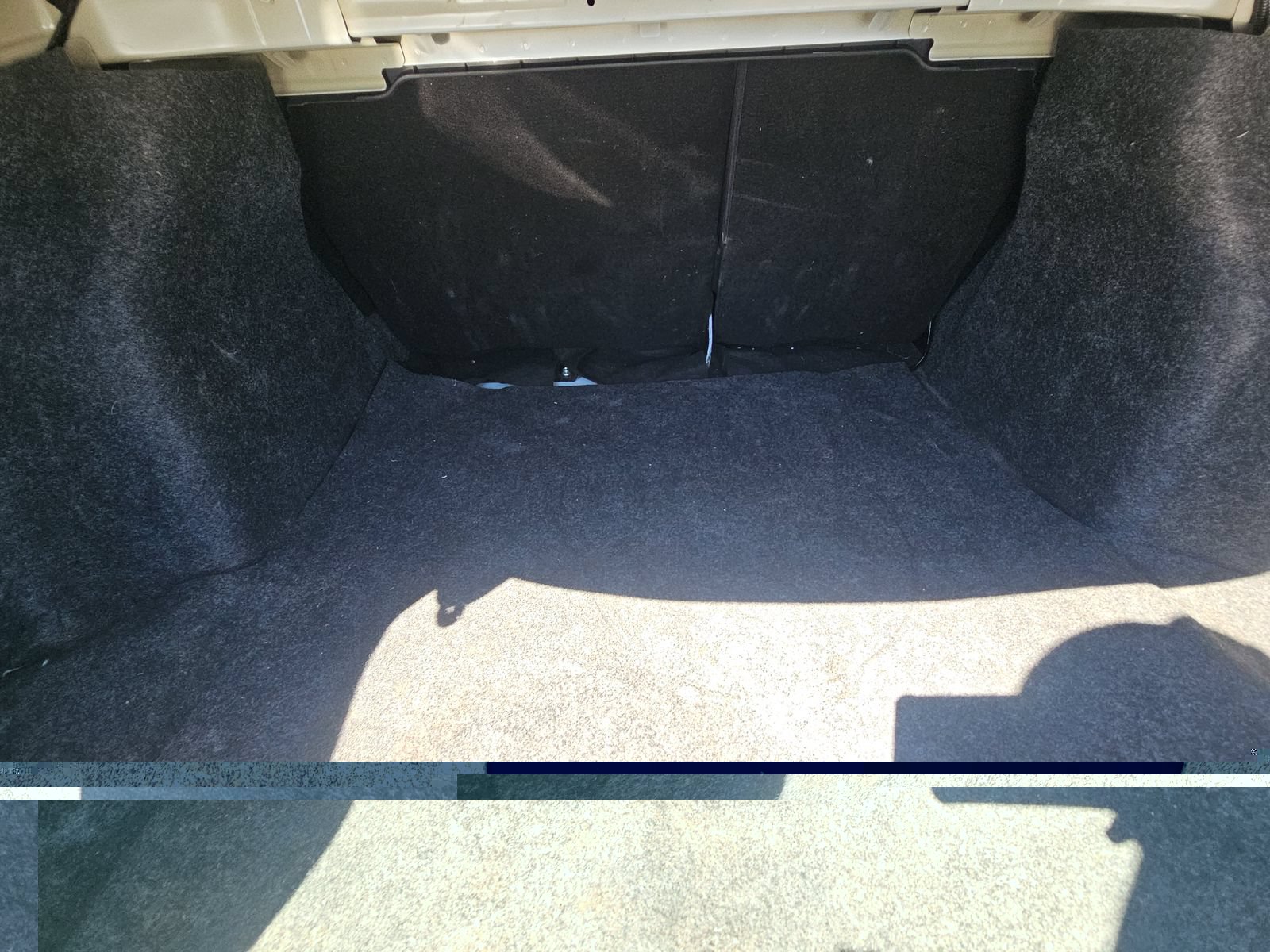 Used 2022 Nissan Versa S FWD image 14