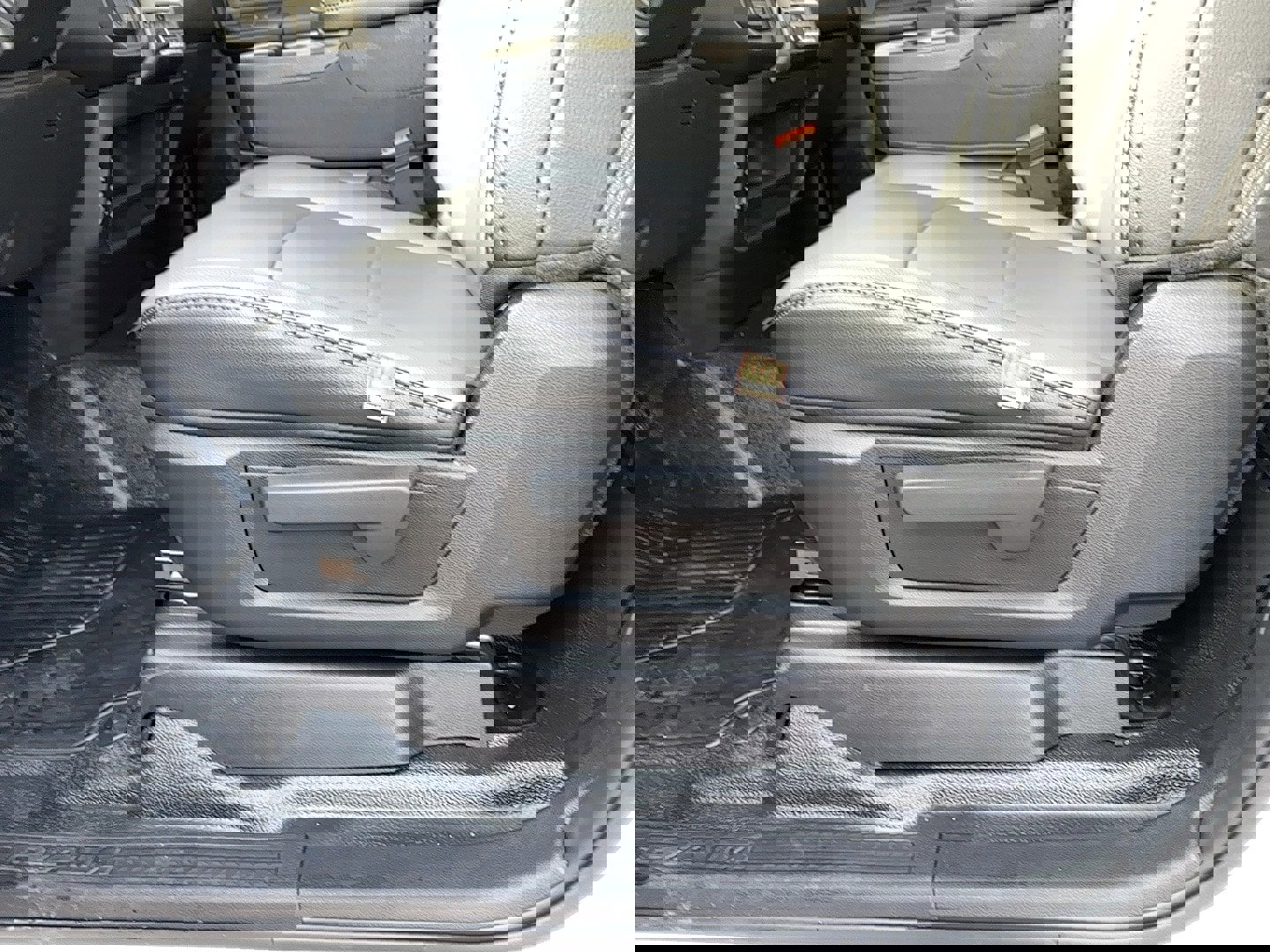 New 2026 RAM 5500 Tradesman w/ Chrome Appearance Group image 11