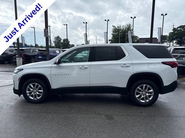 Used 2023 Chevrolet Traverse LS FWD image 6