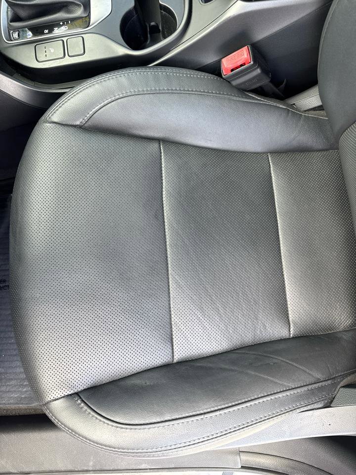 Used 2017 Hyundai Santa Fe Sport 2.0T image 32