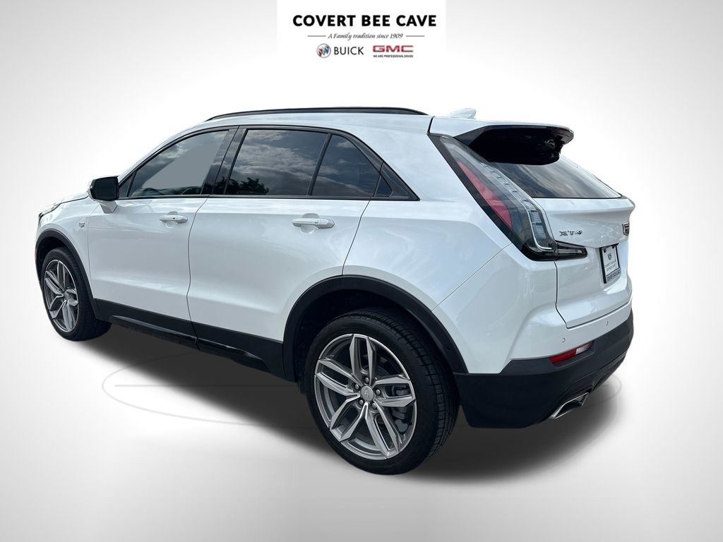 Used 2023 Cadillac XT4 Sport w/ Enhanced Visibility Package image 3
