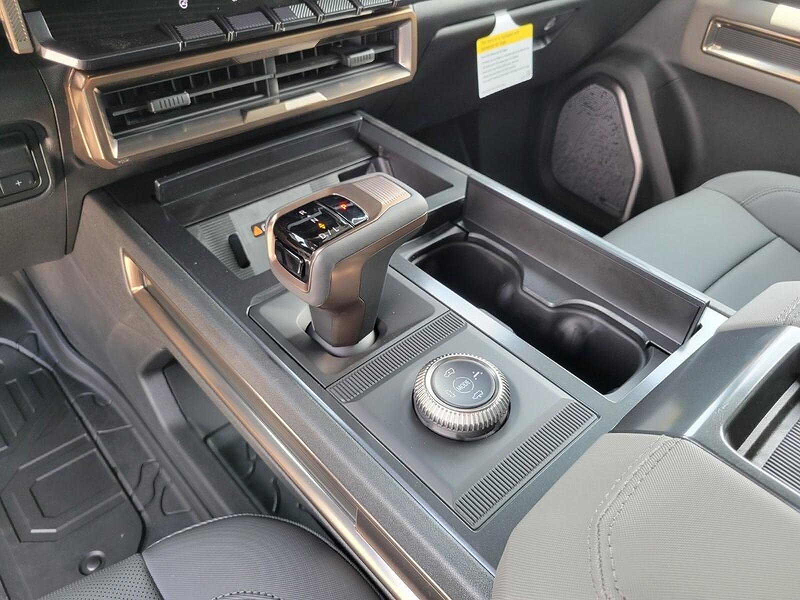 New 2025 GMC Hummer EV 2X image 18