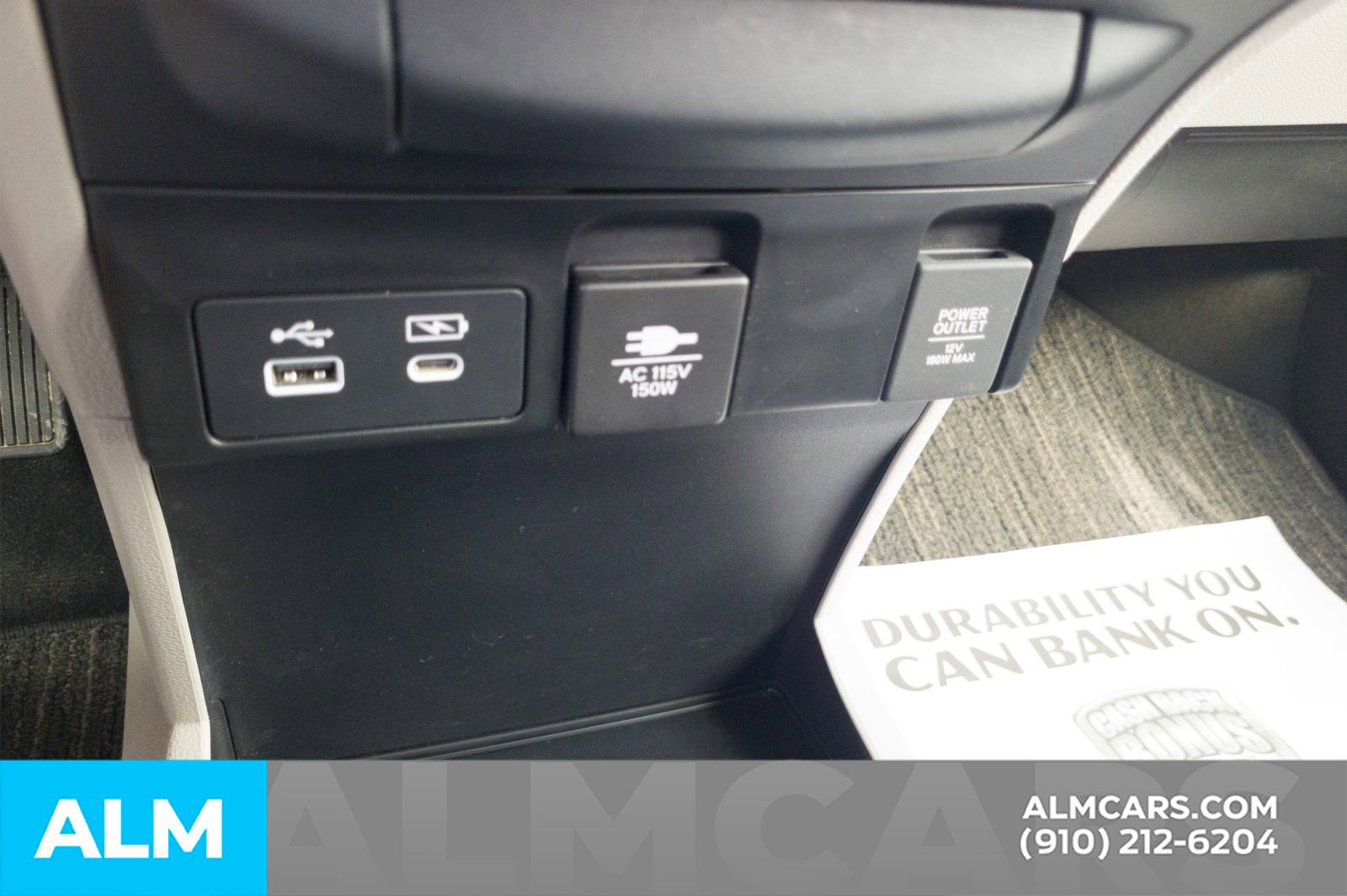 Used 2025 Honda Odyssey Elite image 31