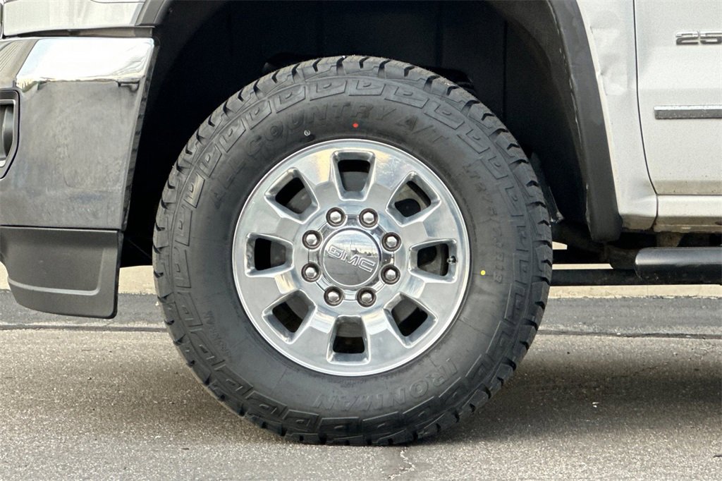 Used 2015 GMC Sierra 2500 SLT w/ Driver Alert Package image 26