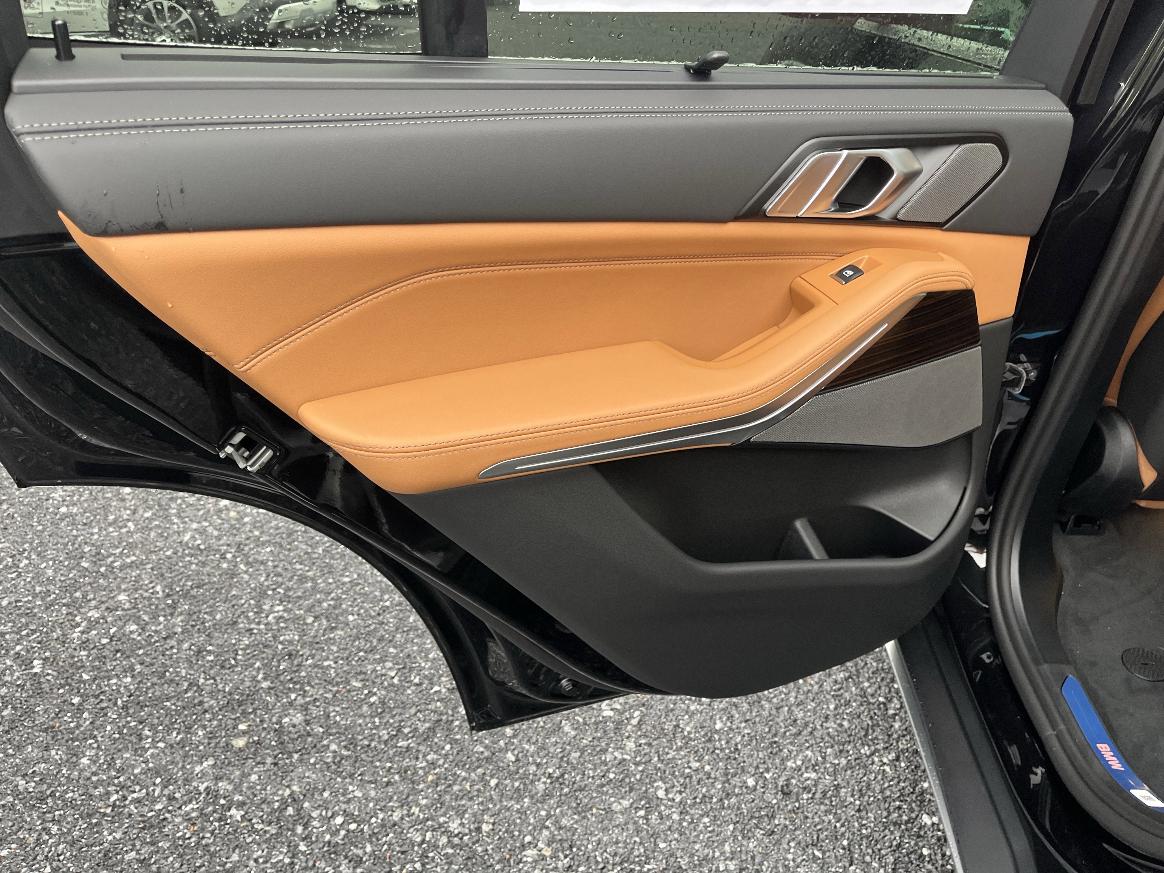 Used 2026 BMW X5 xDrive50e w/ Executive Package image 15