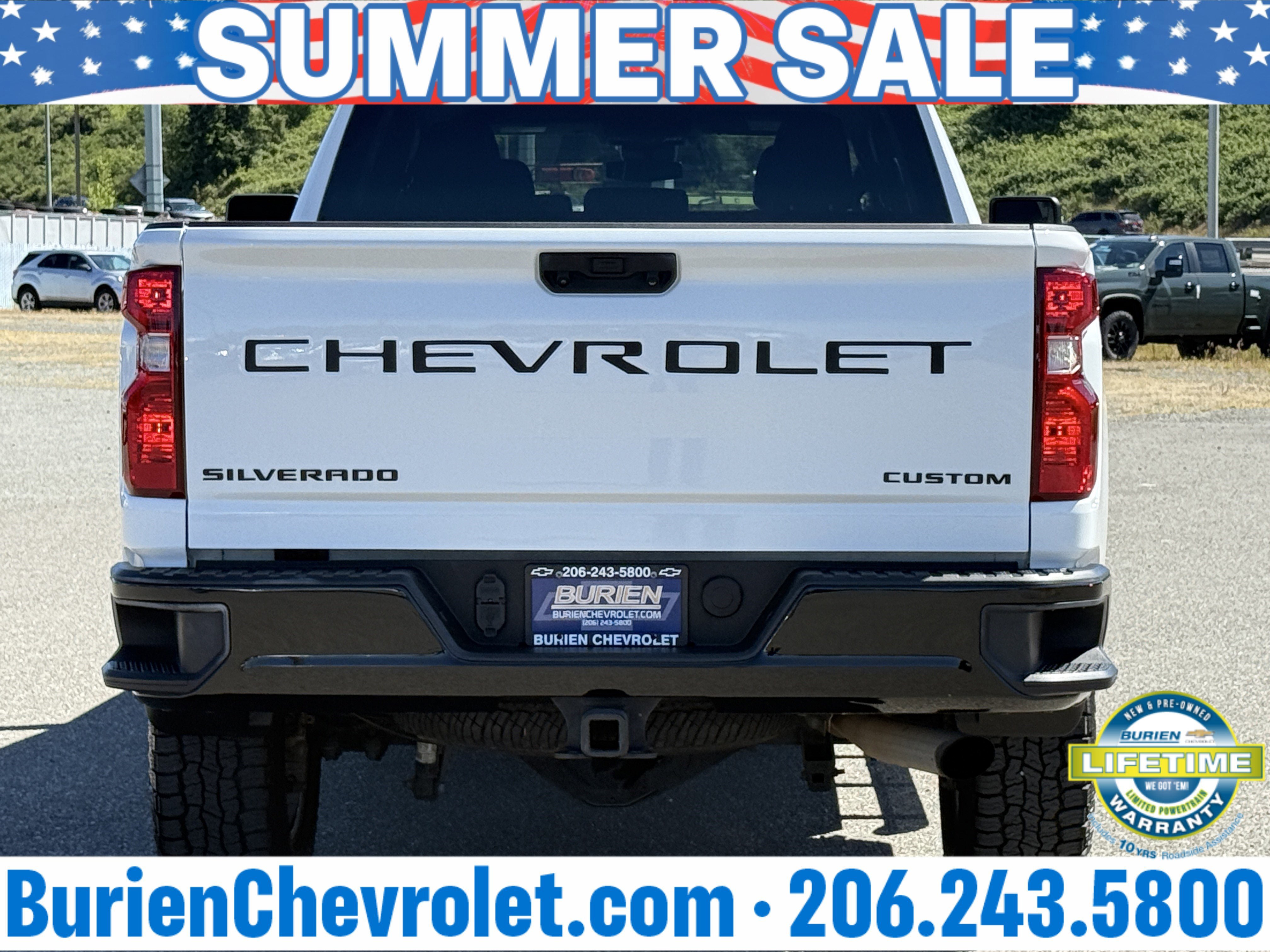 Used 2024 Chevrolet Silverado 2500 Custom w/ Custom Convenience Package AWD/4WD image 4
