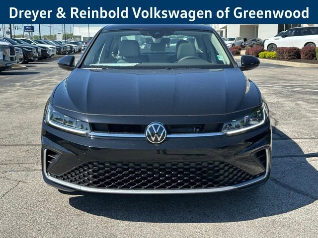 New 2026 Volkswagen Jetta SE FWD image 2