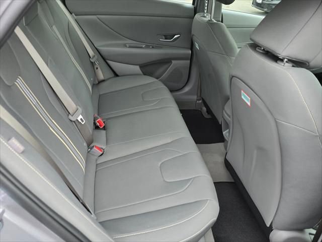 New 2026 Hyundai Elantra Sport FWD image 14