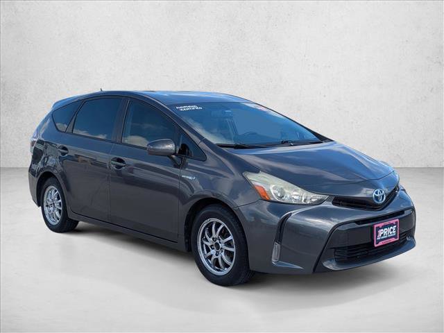 Used 2017 Toyota Prius V Four image 3