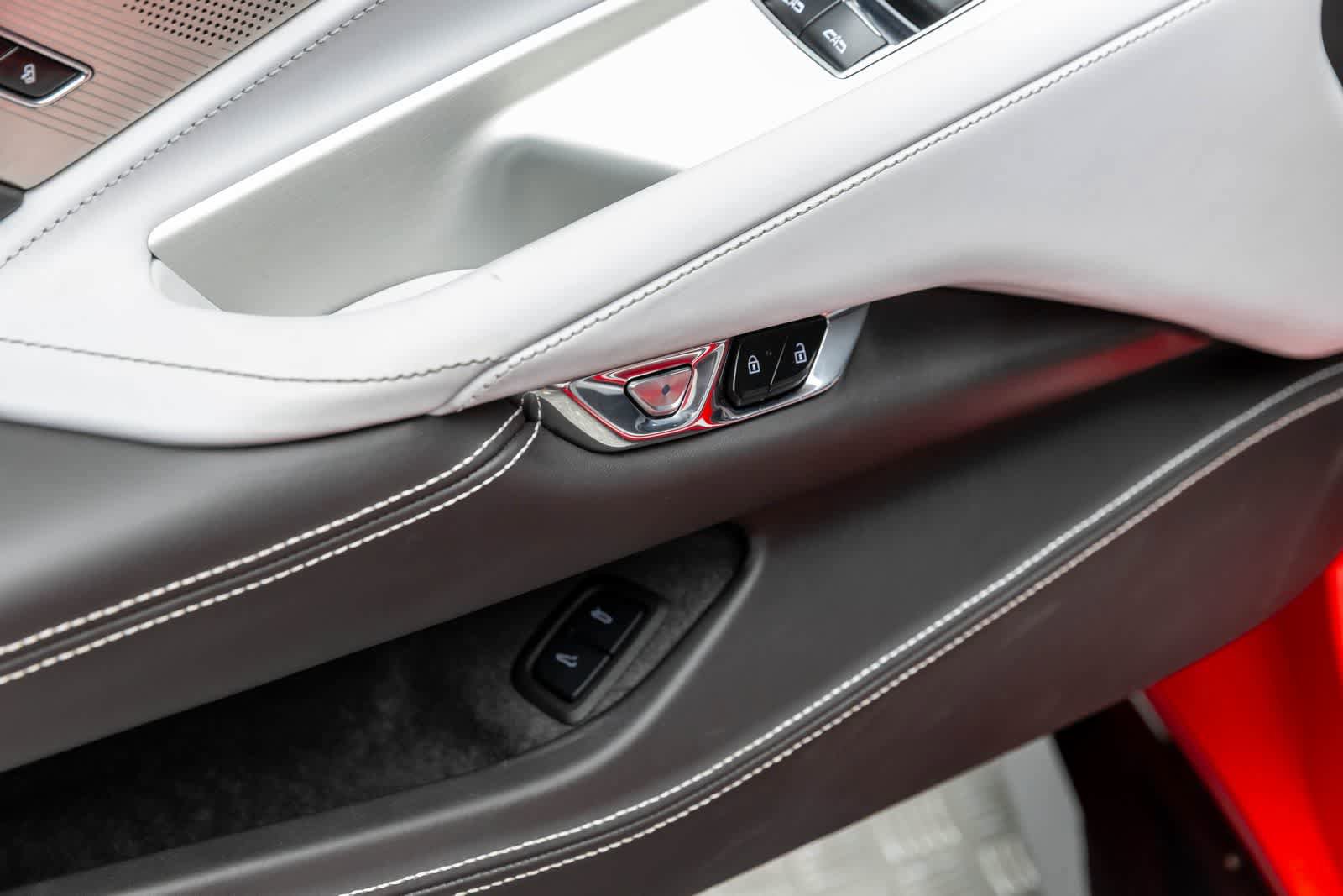 Used 2024 Chevrolet Corvette Z06 RWD image 26