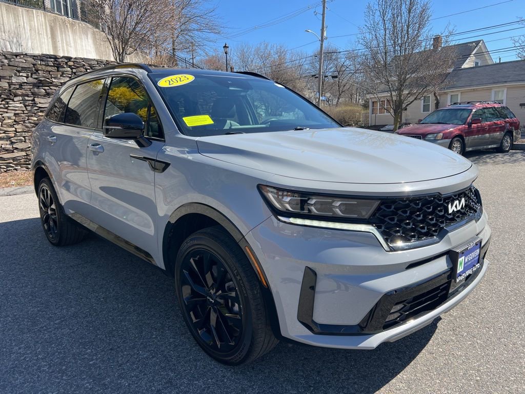 Certified 2023 Kia Sorento SX image 7