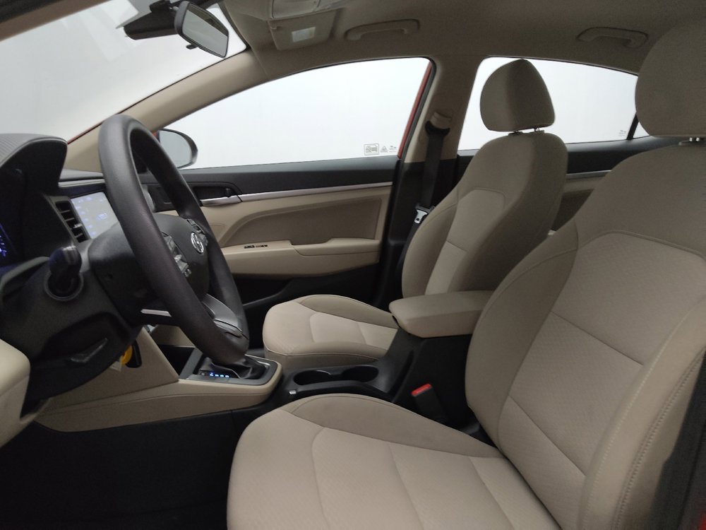 Used 2020 Hyundai Elantra SEL FWD image 17