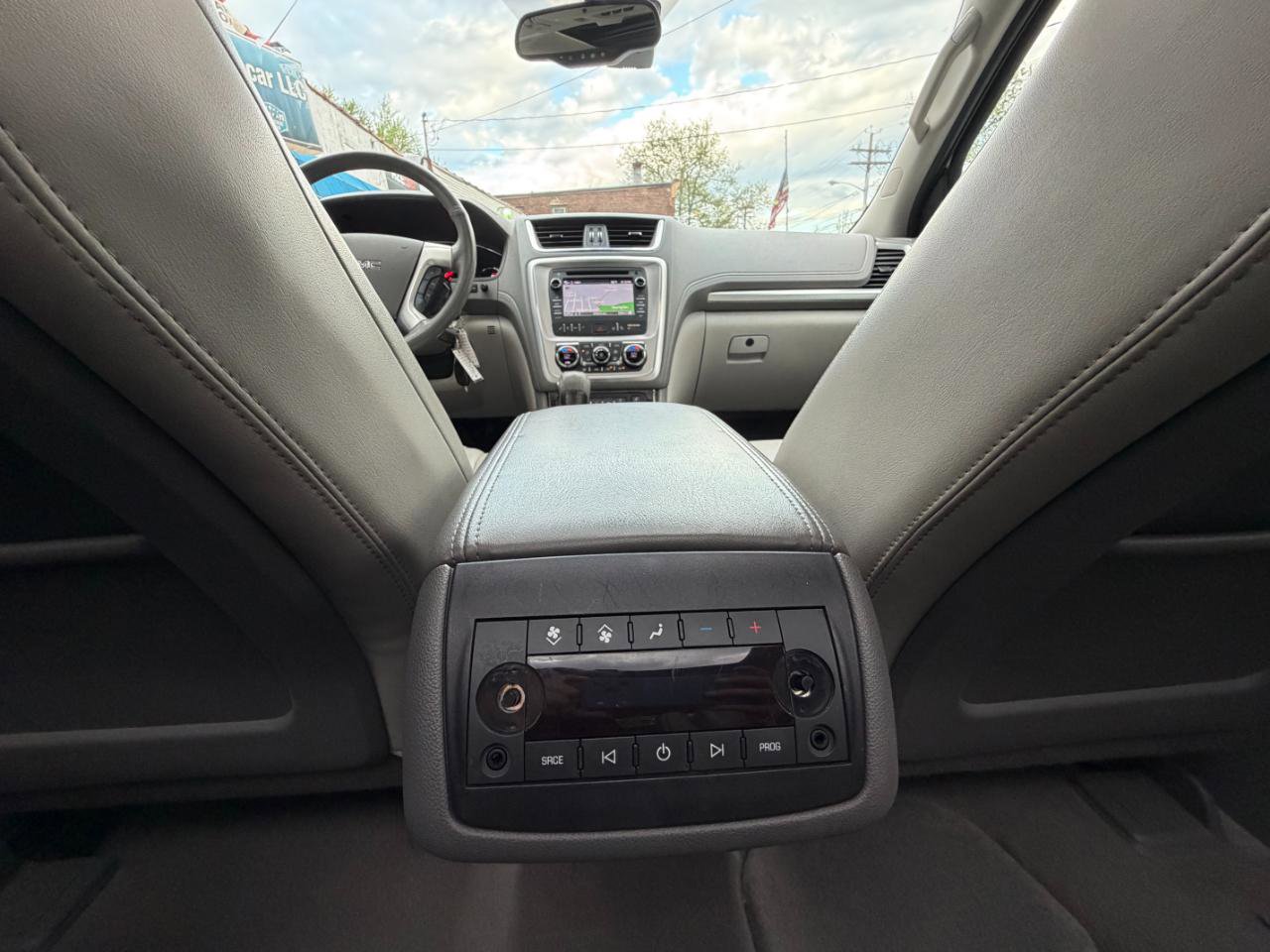 Used 2017 GMC Acadia Limited SLT image 51