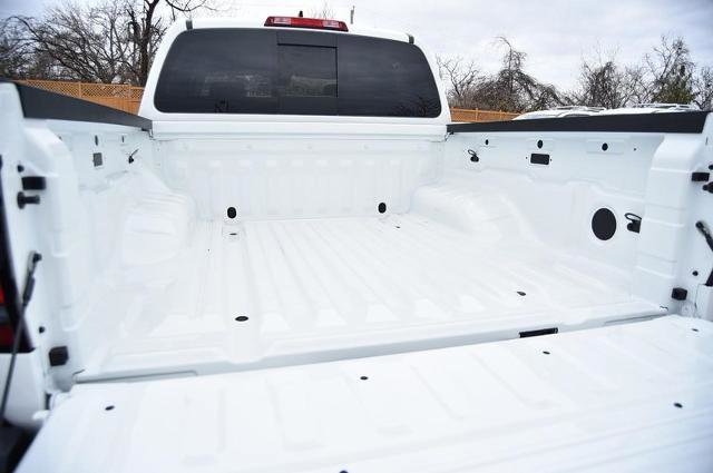 New 2026 Nissan Frontier S image 8