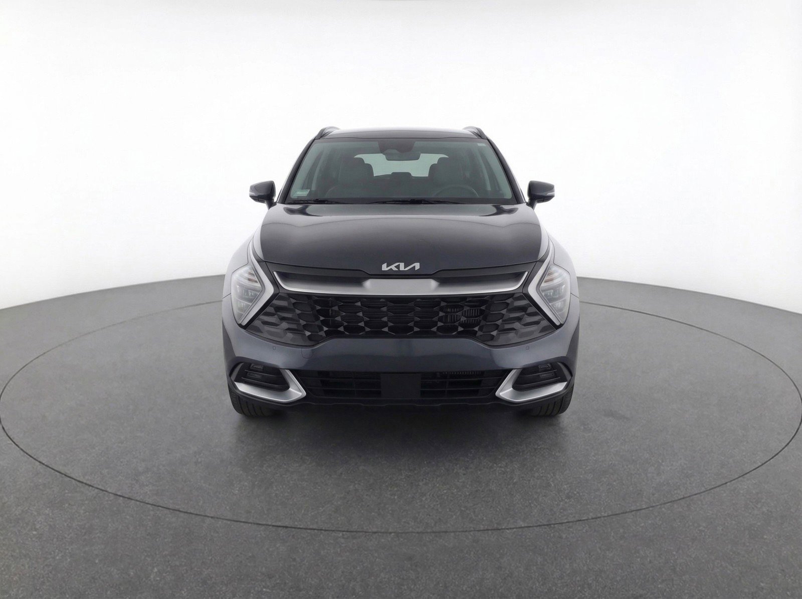 Used 2024 Kia Sportage LX image 2