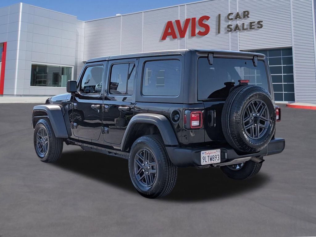 Used 2025 Jeep Wrangler Sport S image 14