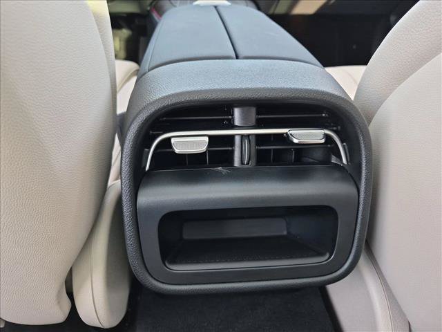 Used 2026 Mercedes-Benz E 350 Sedan image 18