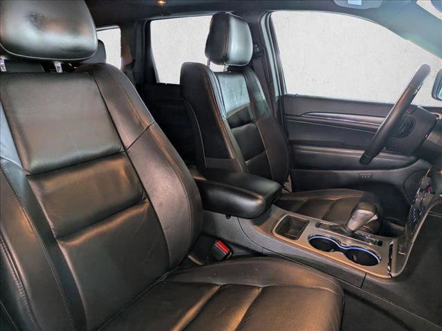 Used 2018 Jeep Grand Cherokee Limited image 22