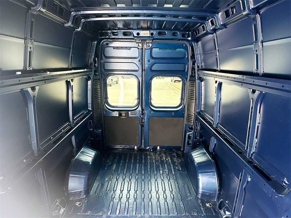 Used 2024 RAM ProMaster 3500 w/ Cold Weather Group image 13