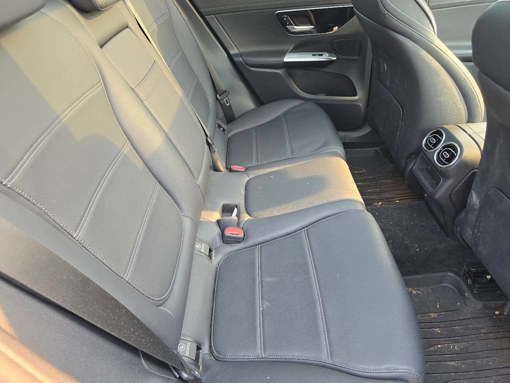 Used 2023 Mercedes-Benz GLC 300 4MATIC image 21