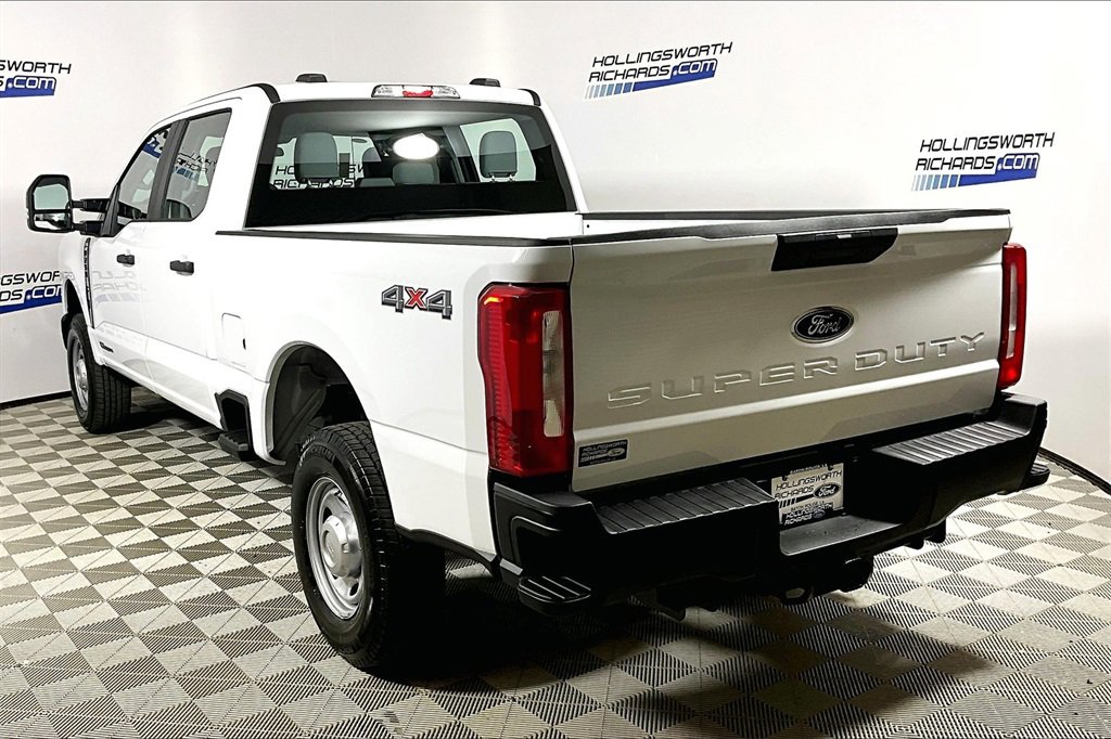 New 2026 Ford F250 XL image 3