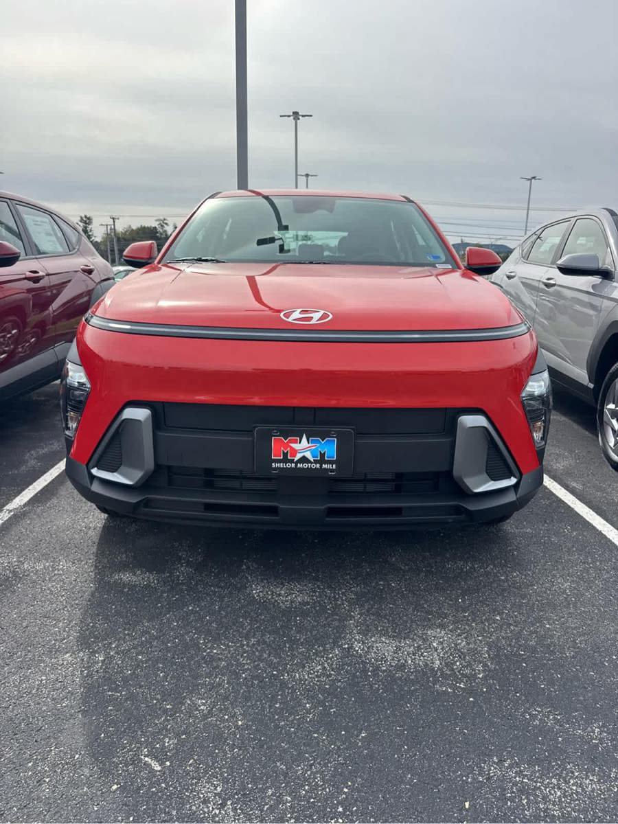 New 2027 Hyundai Kona SE AWD/4WD image 12