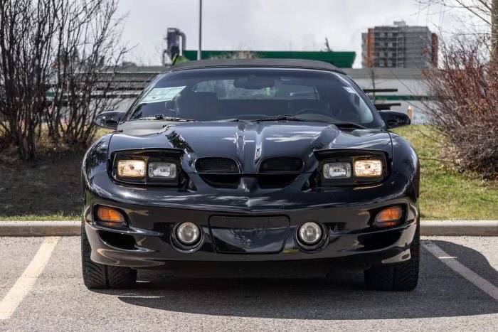 Used 1999 Pontiac Firebird Trans Am RWD image 4
