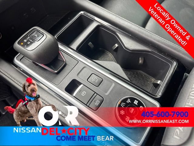 Used 2024 Nissan Pathfinder SL w/ SL Premium Package AWD/4WD image 25